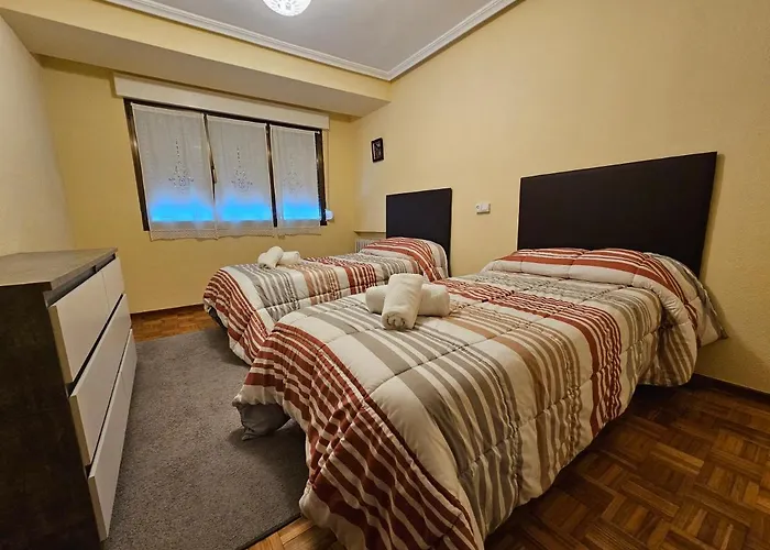 110A - Amplio Apartamento 3 Dormitorios En Gijon